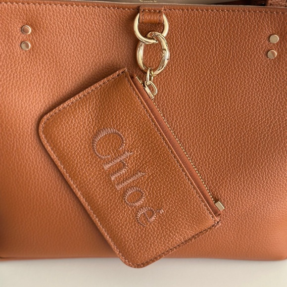 Chloe Caramel Leather Tote Bag - Picture 4 of 13